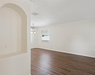 14844 Faberge Drive - Photo Thumbnail 9