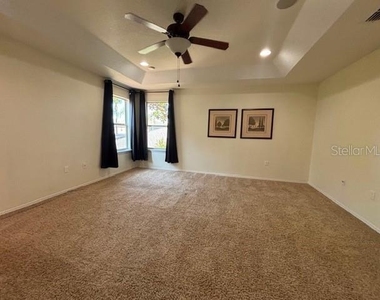 11844 Chateaubriand Avenue - Photo Thumbnail 21
