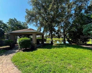 11844 Chateaubriand Avenue - Photo Thumbnail 37