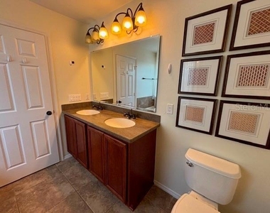 11844 Chateaubriand Avenue - Photo Thumbnail 25