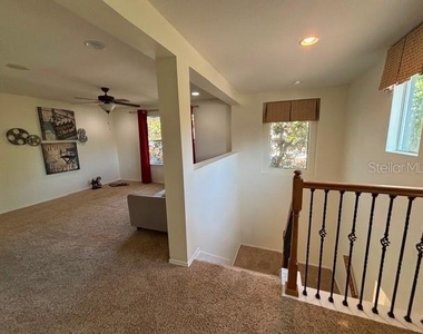 11844 Chateaubriand Avenue - Photo Thumbnail 16
