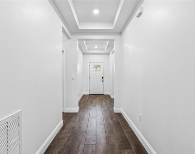 3627 Palm Avenue - Photo Thumbnail 12