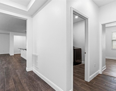 3627 Palm Avenue - Photo Thumbnail 11