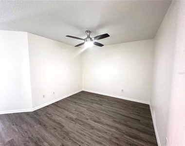 3845 Silverbell Loop - Photo Thumbnail 11