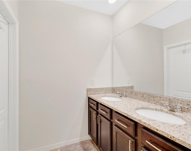 831 Turner Lane - Photo Thumbnail 17