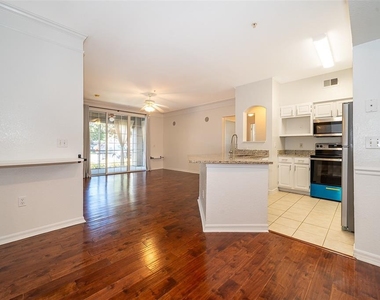 6663 Queens Borough Avenue - Photo Thumbnail 6