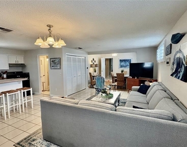 2410 S Atlantic Avenue - Photo Thumbnail 11
