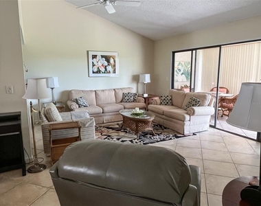 690 Bird Bay Circle - Photo Thumbnail 8