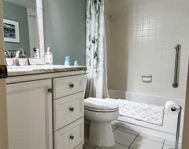690 Bird Bay Circle - Photo Thumbnail 24