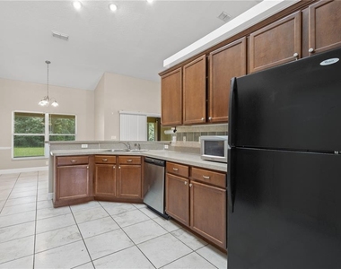 5320 Sw 115th Loop - Photo Thumbnail 12