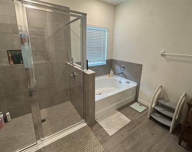 1287 Nw 136th Street - Photo Thumbnail 7