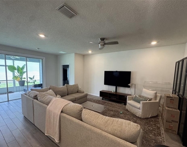 1287 Nw 136th Street - Photo Thumbnail 2