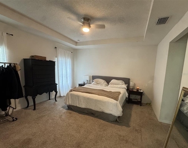 1287 Nw 136th Street - Photo Thumbnail 4