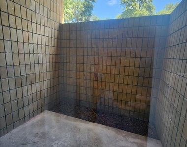 702 Sw 70 Terrace - Photo Thumbnail 22