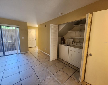 702 Sw 70 Terrace - Photo Thumbnail 20