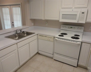 4820 Sw 91st Terrace - Photo Thumbnail 4