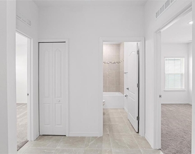 2275 Nw 248th Way - Photo Thumbnail 10