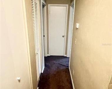 4411 Sw 34th Street - Photo Thumbnail 10