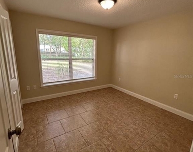 119 W 10th Avenue - Photo Thumbnail 8