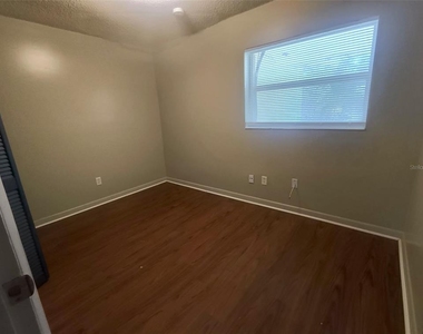 401 Hibiscus Avenue - Photo Thumbnail 4