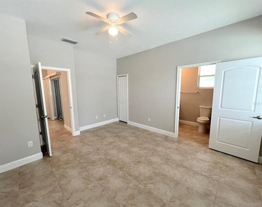 80 Buttonworth Drive - Photo Thumbnail 10