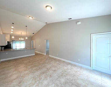 80 Buttonworth Drive - Photo Thumbnail 4