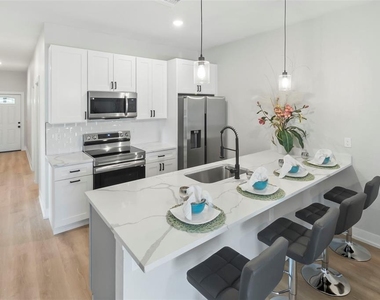 9155 Agate Street - Photo Thumbnail 11