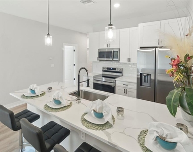 9155 Agate Street - Photo Thumbnail 12