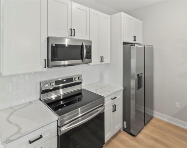 9155 Agate Street - Photo Thumbnail 8