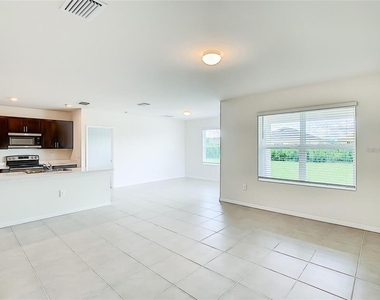 4203 Manatee Lane - Photo Thumbnail 24