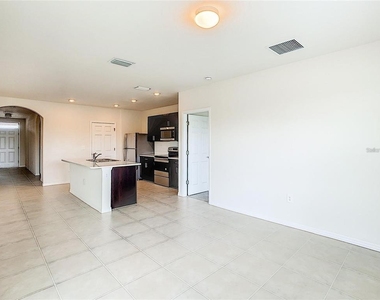 4203 Manatee Lane - Photo Thumbnail 21