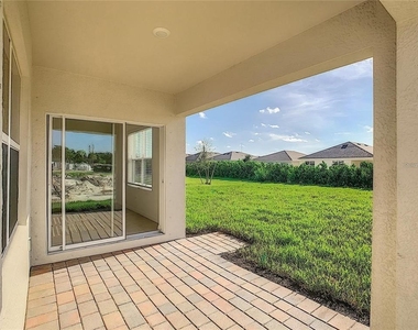 4203 Manatee Lane - Photo Thumbnail 47