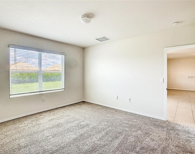 4203 Manatee Lane - Photo Thumbnail 42