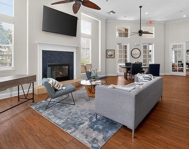 1015 Ohana Way - Photo Thumbnail 10