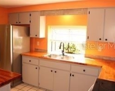 3601 62nd Street W - Photo Thumbnail 2