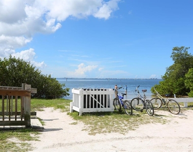 3115 Bay Drive - Photo Thumbnail 34