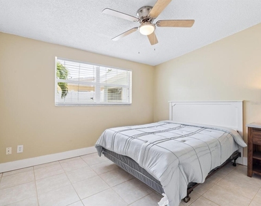 3115 Bay Drive - Photo Thumbnail 18