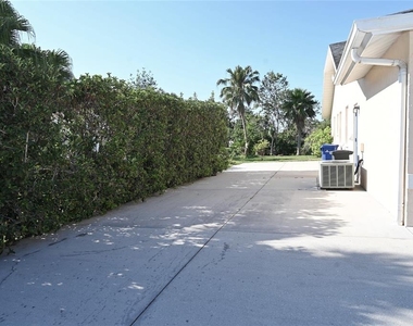 6535 Canary Street - Photo Thumbnail 34