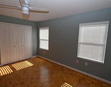 6535 Canary Street - Photo Thumbnail 15