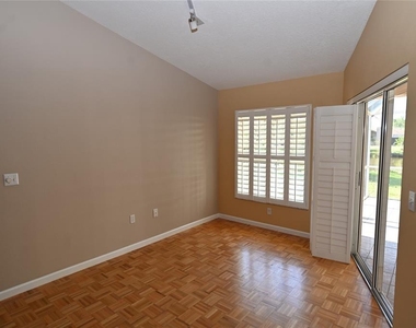 6535 Canary Street - Photo Thumbnail 10