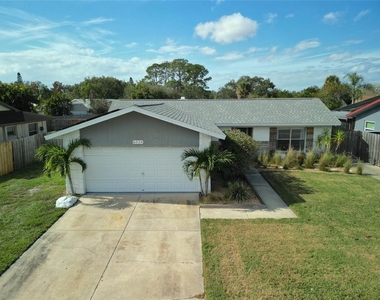 6524 Mauna Loa Boulevard - Photo Thumbnail 24