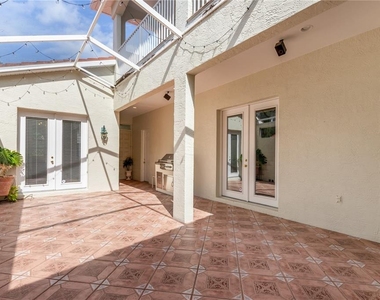 4561 Murcia Boulevard - Photo Thumbnail 3