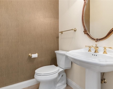 4561 Murcia Boulevard - Photo Thumbnail 35