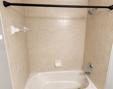3696 Parkridge Circle - Photo Thumbnail 27