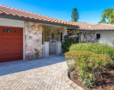 5456 Azure Way - Photo Thumbnail 2