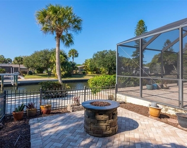 5456 Azure Way - Photo Thumbnail 35