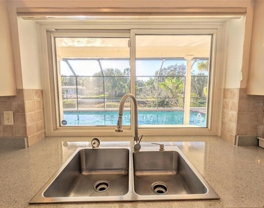 5456 Azure Way - Photo Thumbnail 10