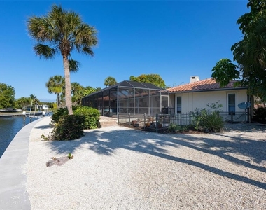 5456 Azure Way - Photo Thumbnail 37