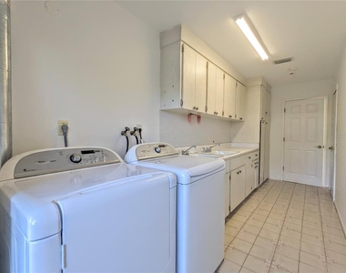 5456 Azure Way - Photo Thumbnail 28