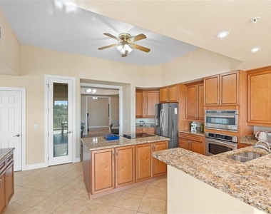 6100 Jessie Harbor Drive - Photo Thumbnail 35